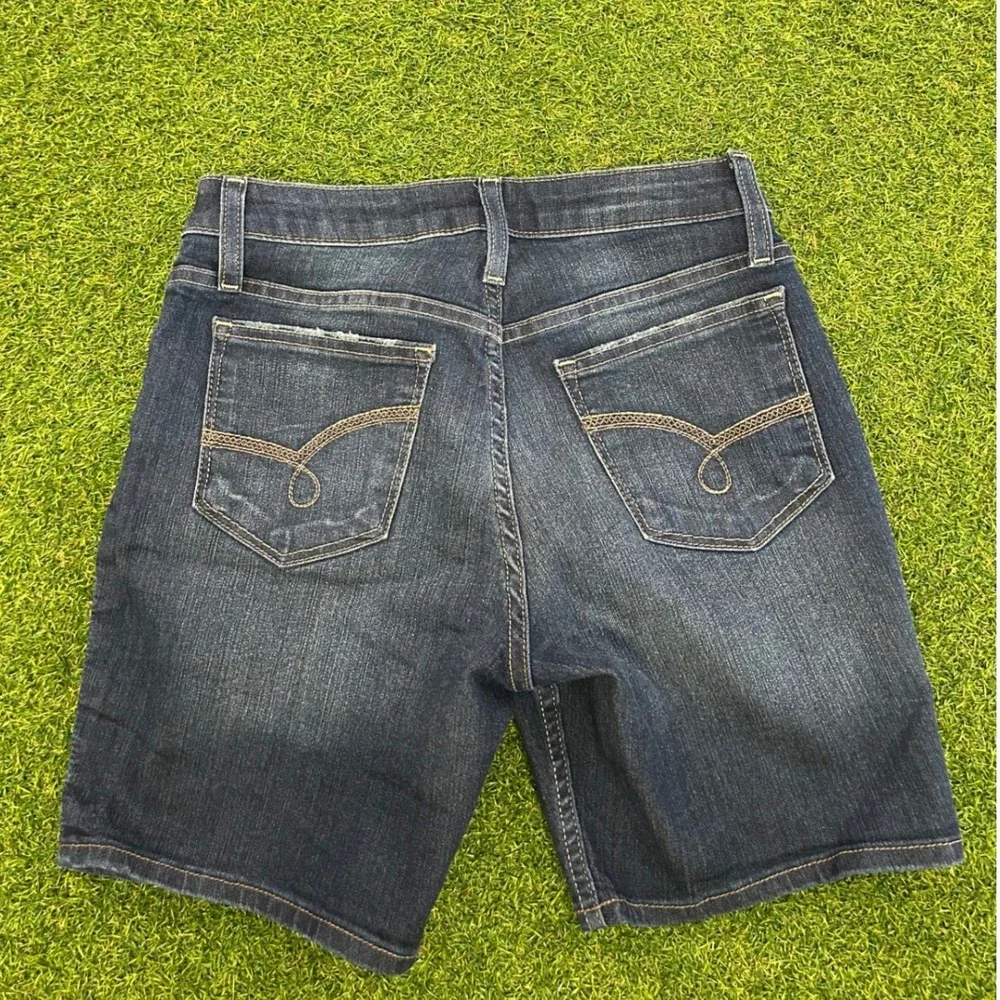 Lee Riders Womens Midrise Denim Shorts Dark Wash Stretch Size 6M 185MEW2